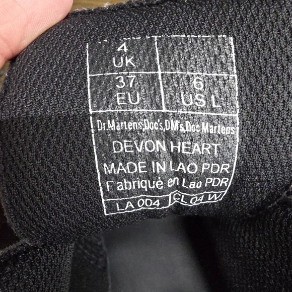 Doc Dr Martens DEVON HEART Leather Platform Buckle Boots Women's Size 6 US - Picture 12 of 12